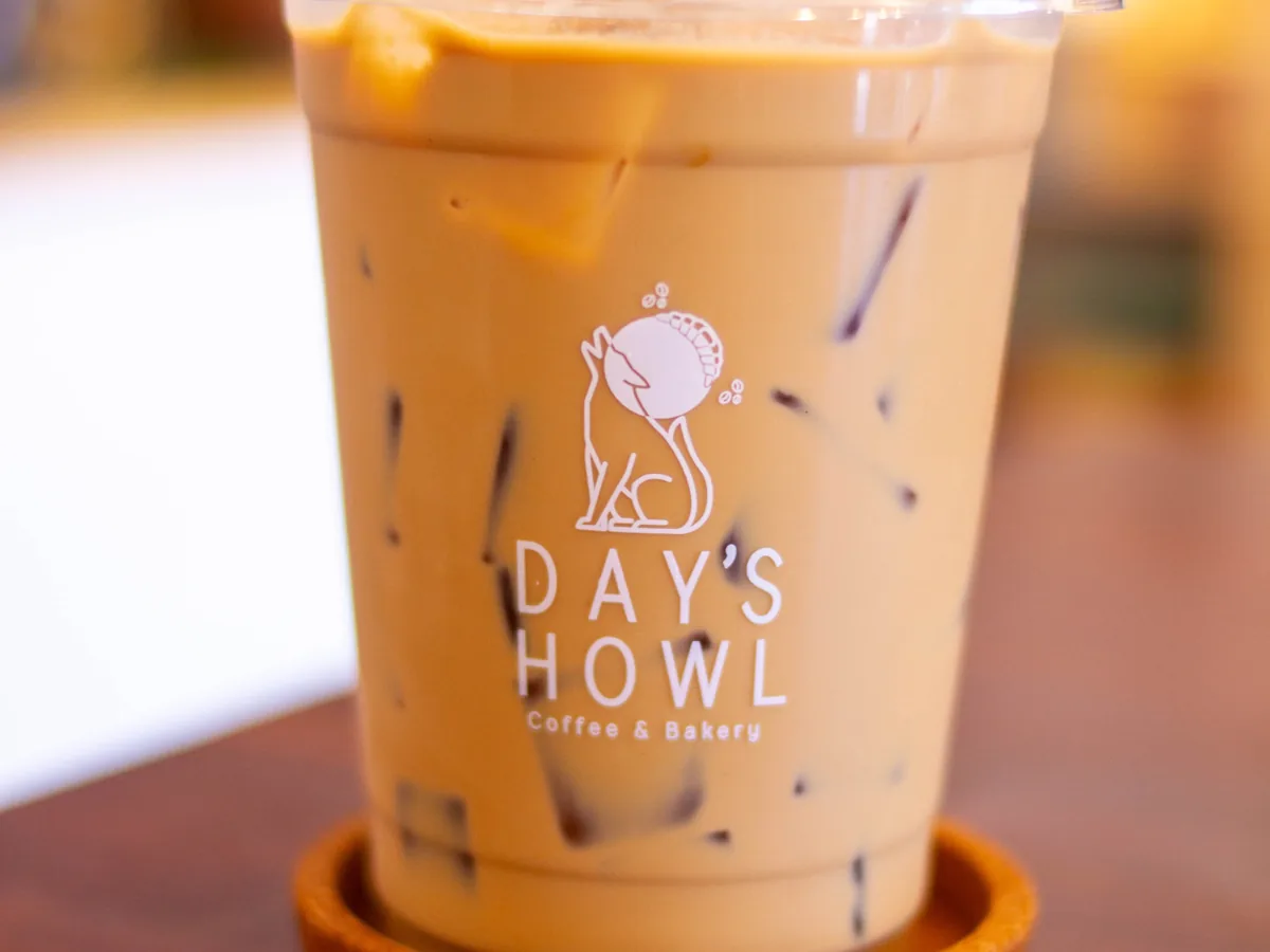 A cup of coffee at Day's Howl Cafe